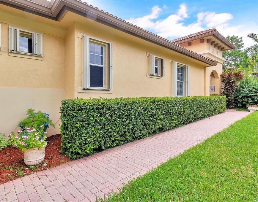 Heron Bay South - Residential Lease