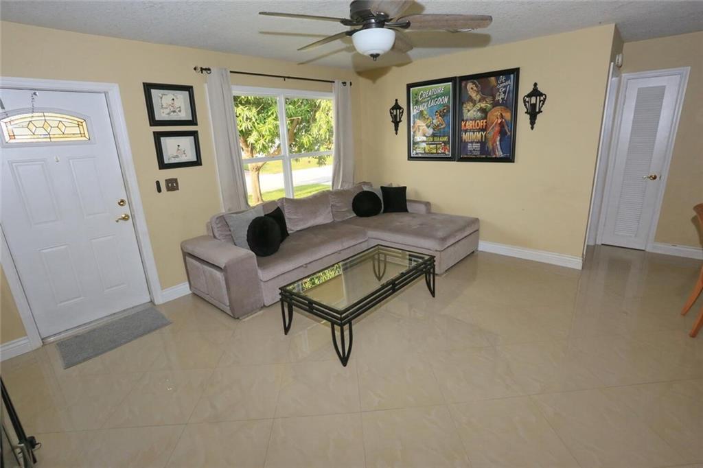 Mainlands Of Tamarac  9 - Residential