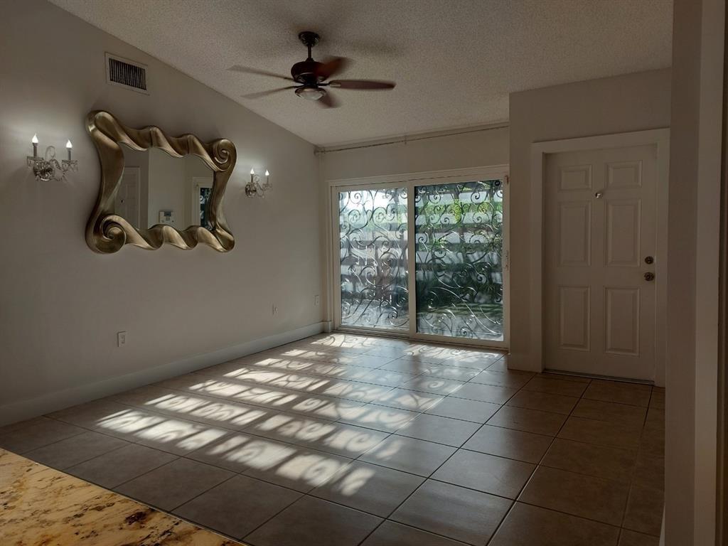 Sunrise Nob Hill East - Residential Lease