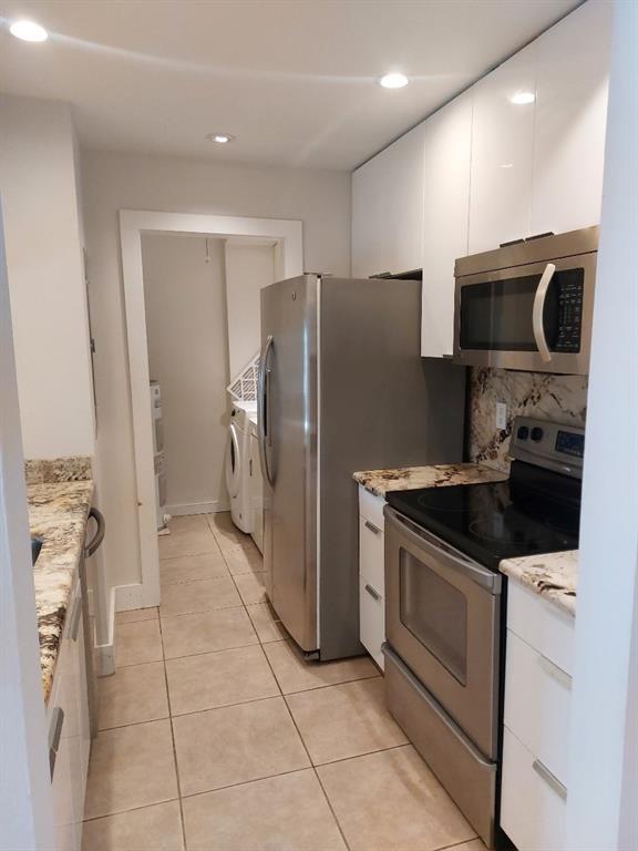 Sunrise Nob Hill East - Residential Lease