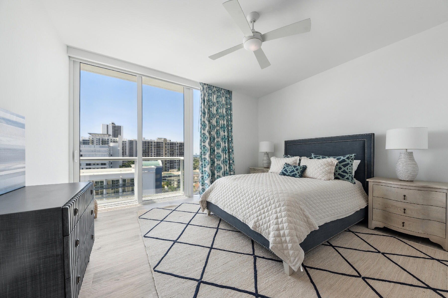 VISTABLUE SINGER ISLAND CONDO - Residential