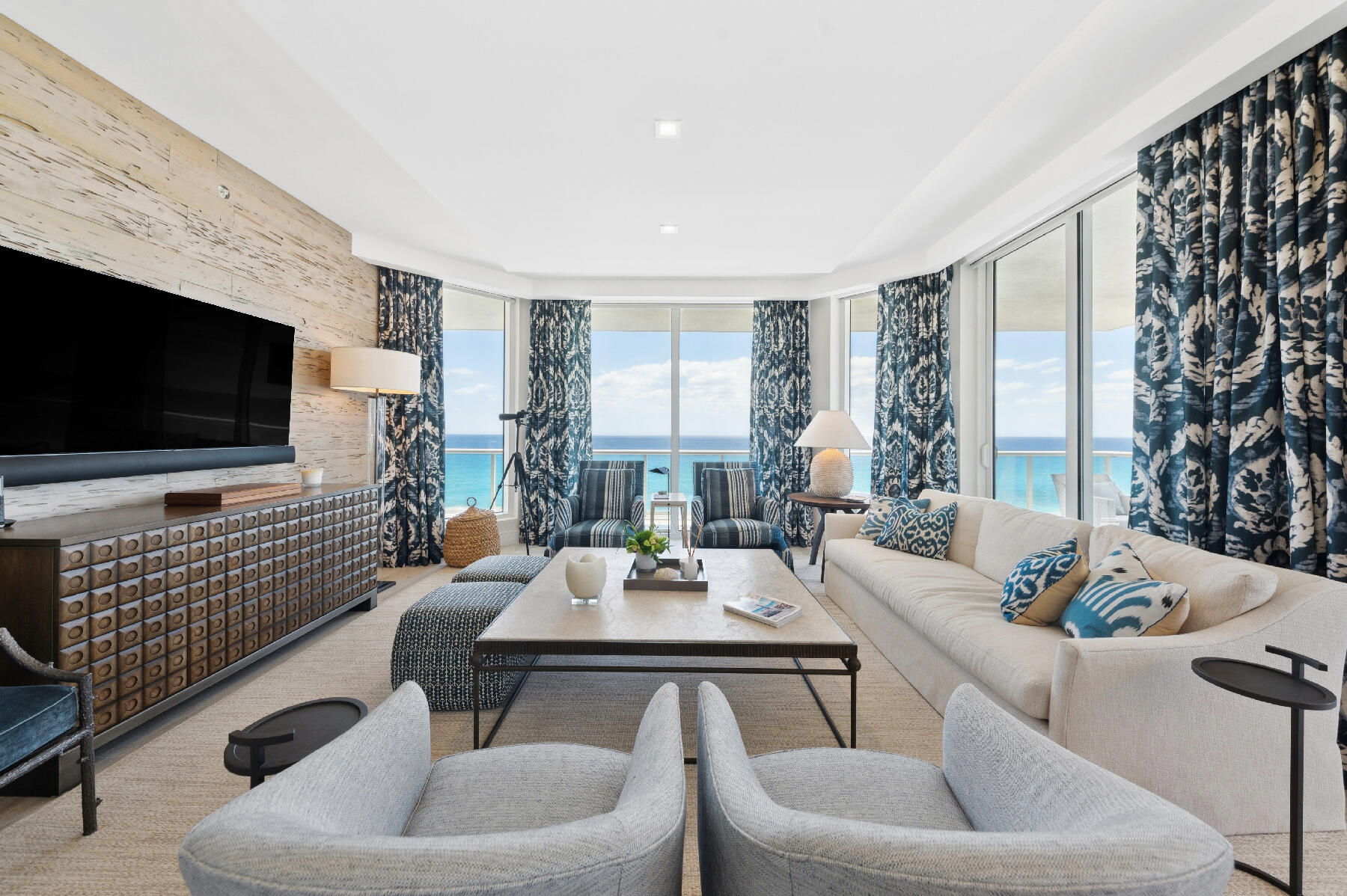 VISTABLUE SINGER ISLAND CONDO - Residential