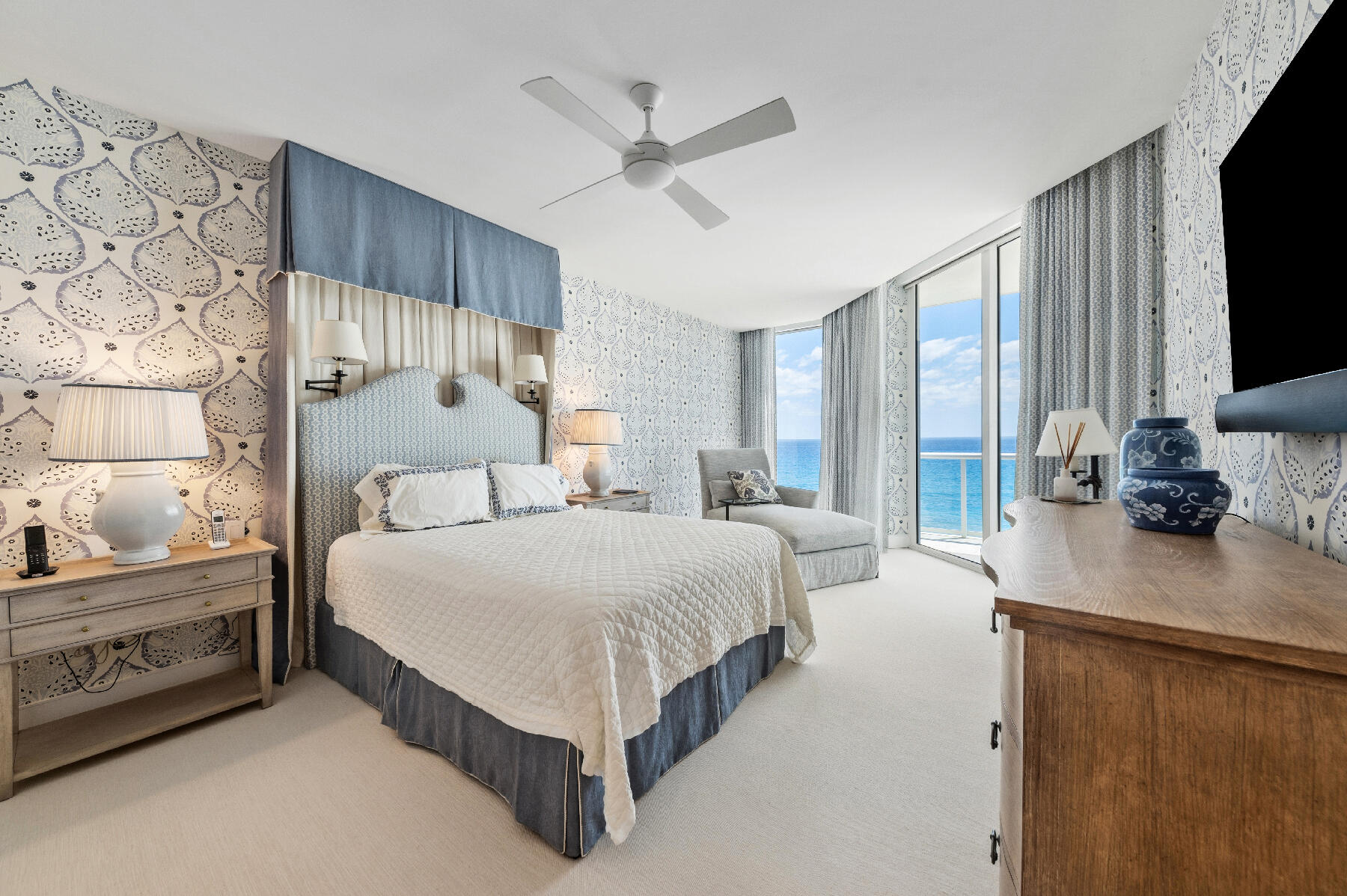 VISTABLUE SINGER ISLAND CONDO - Residential