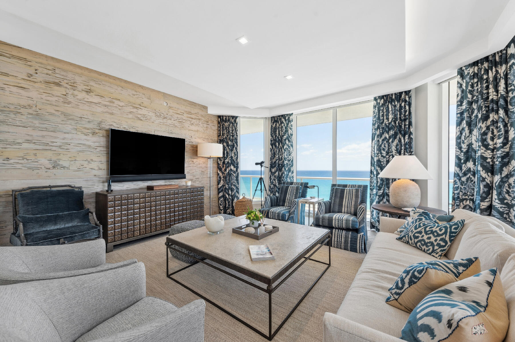 VISTABLUE SINGER ISLAND CONDO - Residential