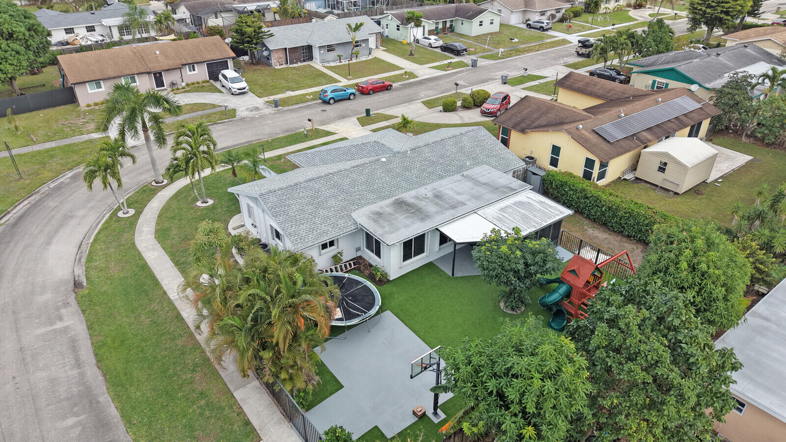 COUNTRY LANE ESTATES - Residential