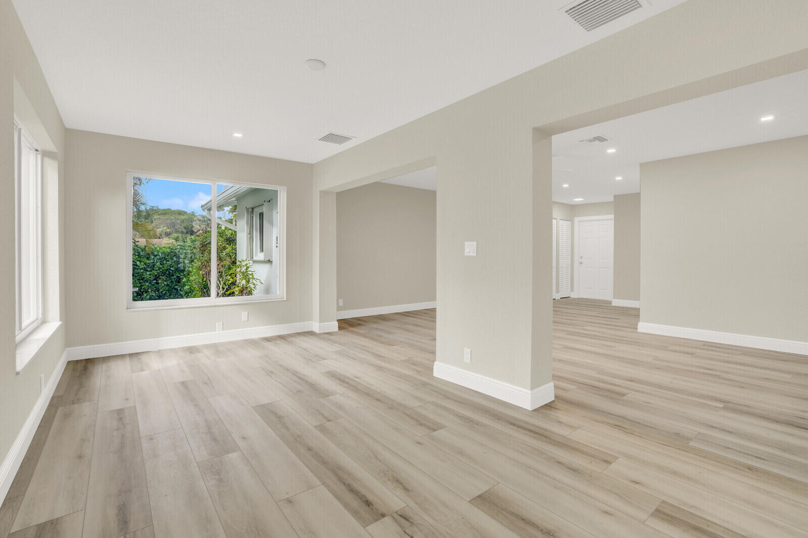 COUNTRY LANE ESTATES - Residential