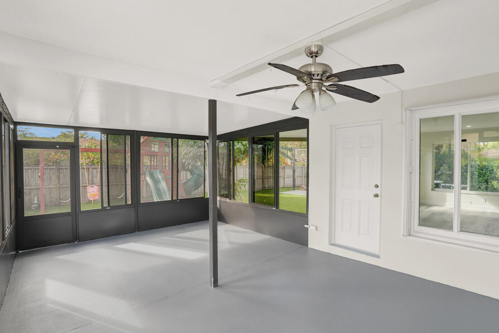 COUNTRY LANE ESTATES - Residential