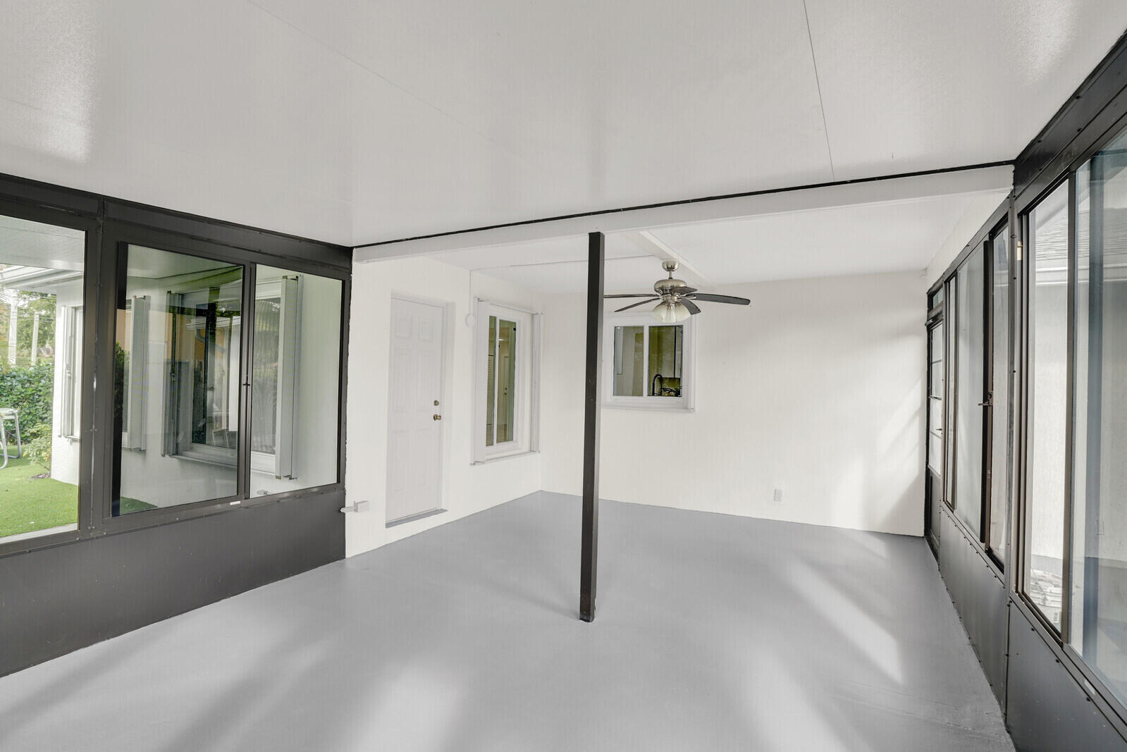 COUNTRY LANE ESTATES - Residential