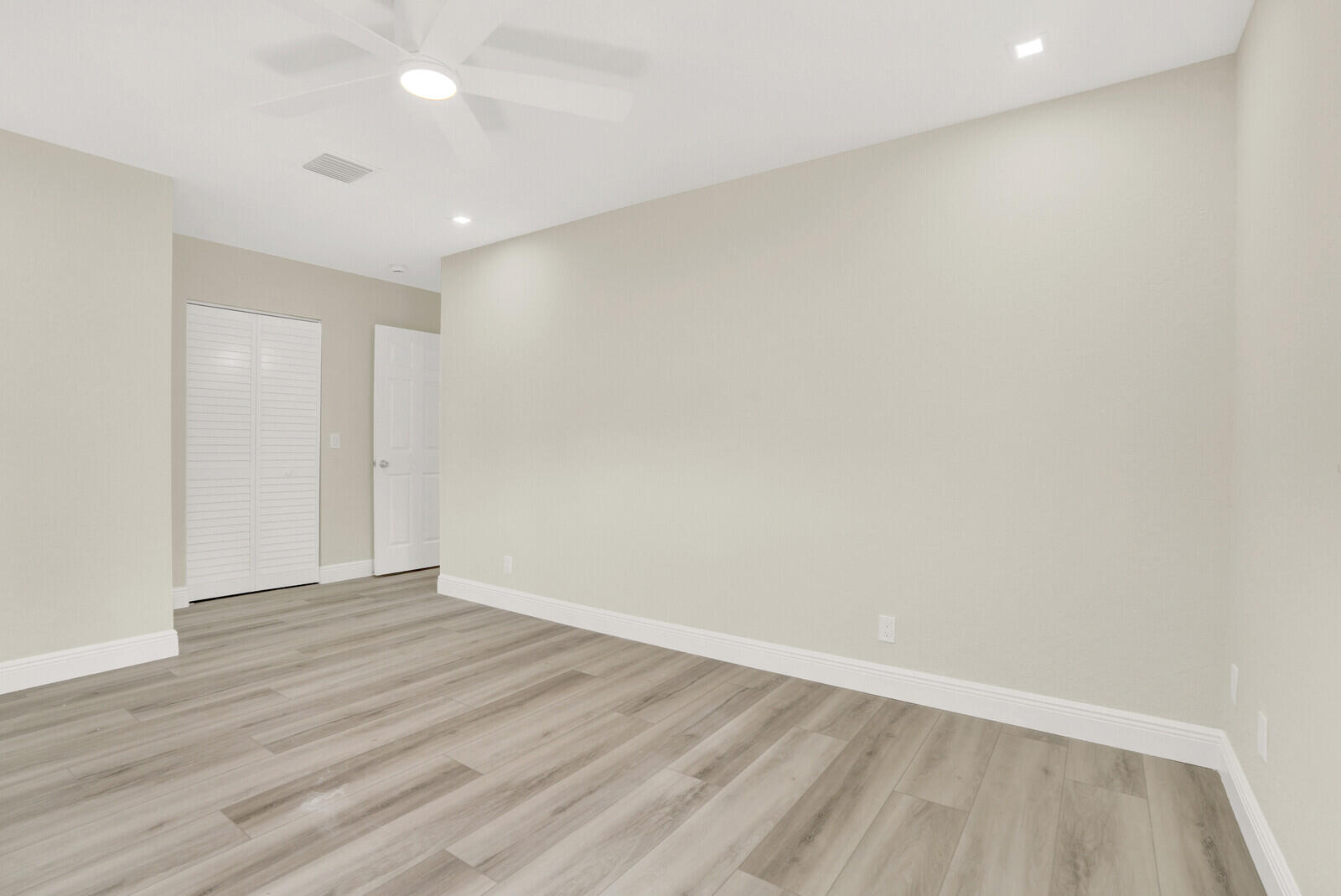 COUNTRY LANE ESTATES - Residential