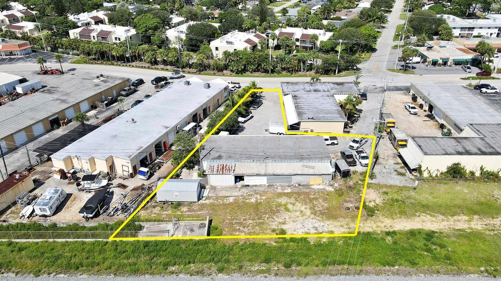 Photo of 1660 Cypress Drive, Jupiter, FL (MLS # R11112362)