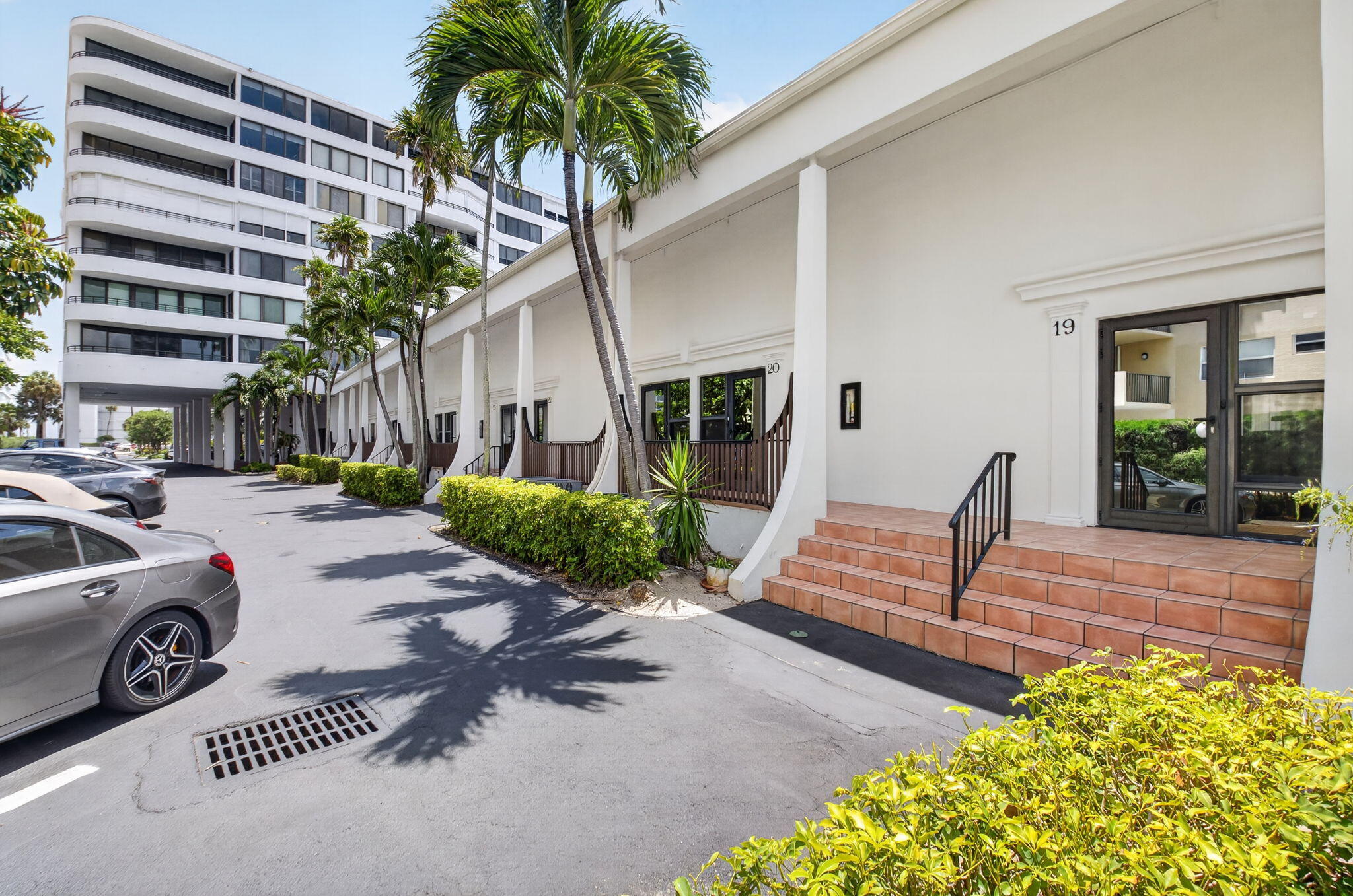3589 S Ocean Boulevard 19