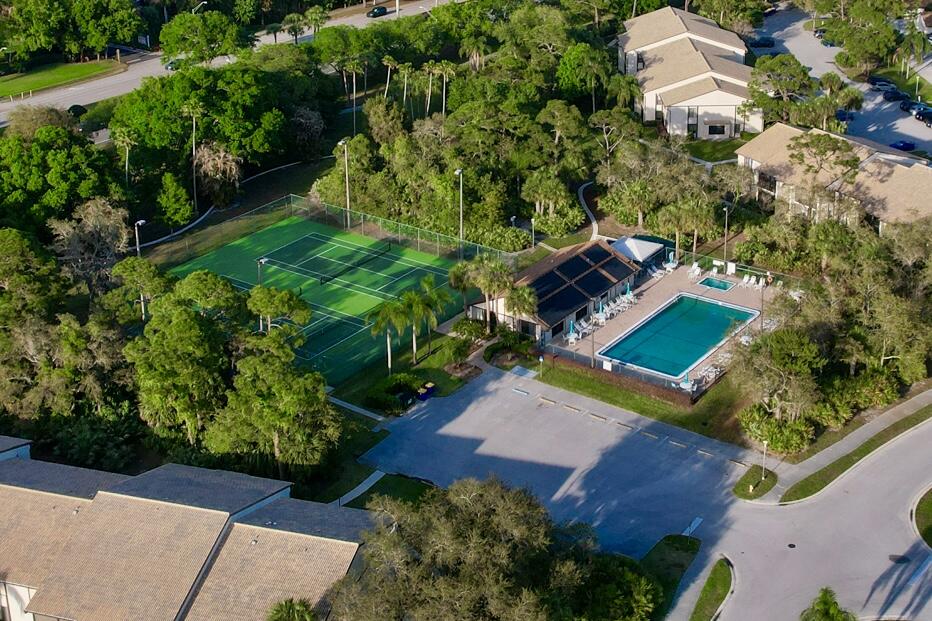 PINE RIDGE AT MARTIN DOWNS CONDO 14 - Residential