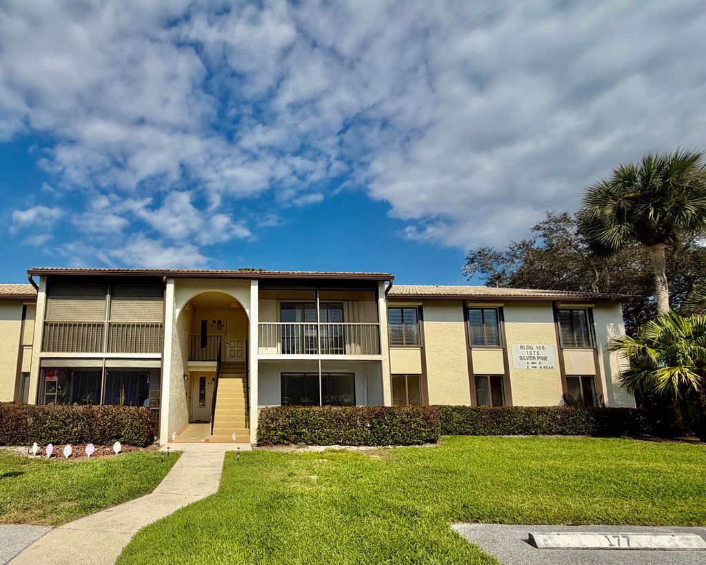 Photo of 1575 SW Silver Pine Way, Palm City, FL 34990 (MLS # B26009107)