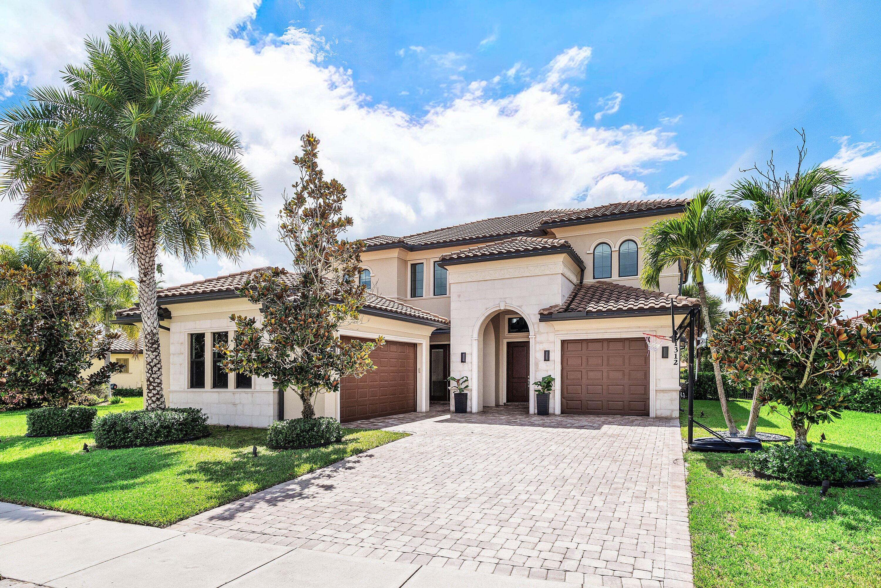 11312 NW 81st Place