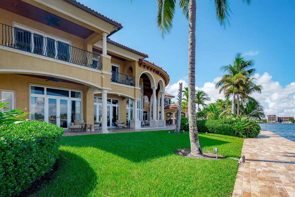 SANTA BARBARA SHORES - Residential