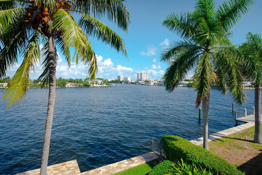 SANTA BARBARA SHORES - Residential