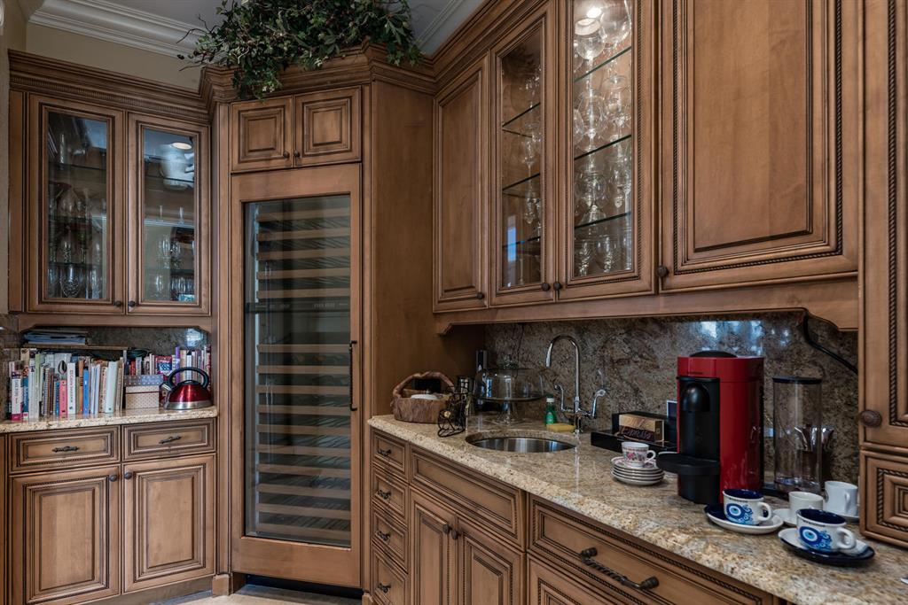 SANTA BARBARA SHORES - Residential