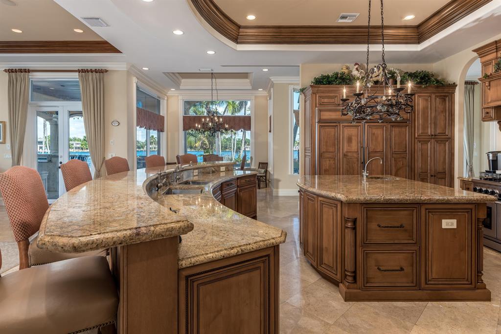 SANTA BARBARA SHORES - Residential