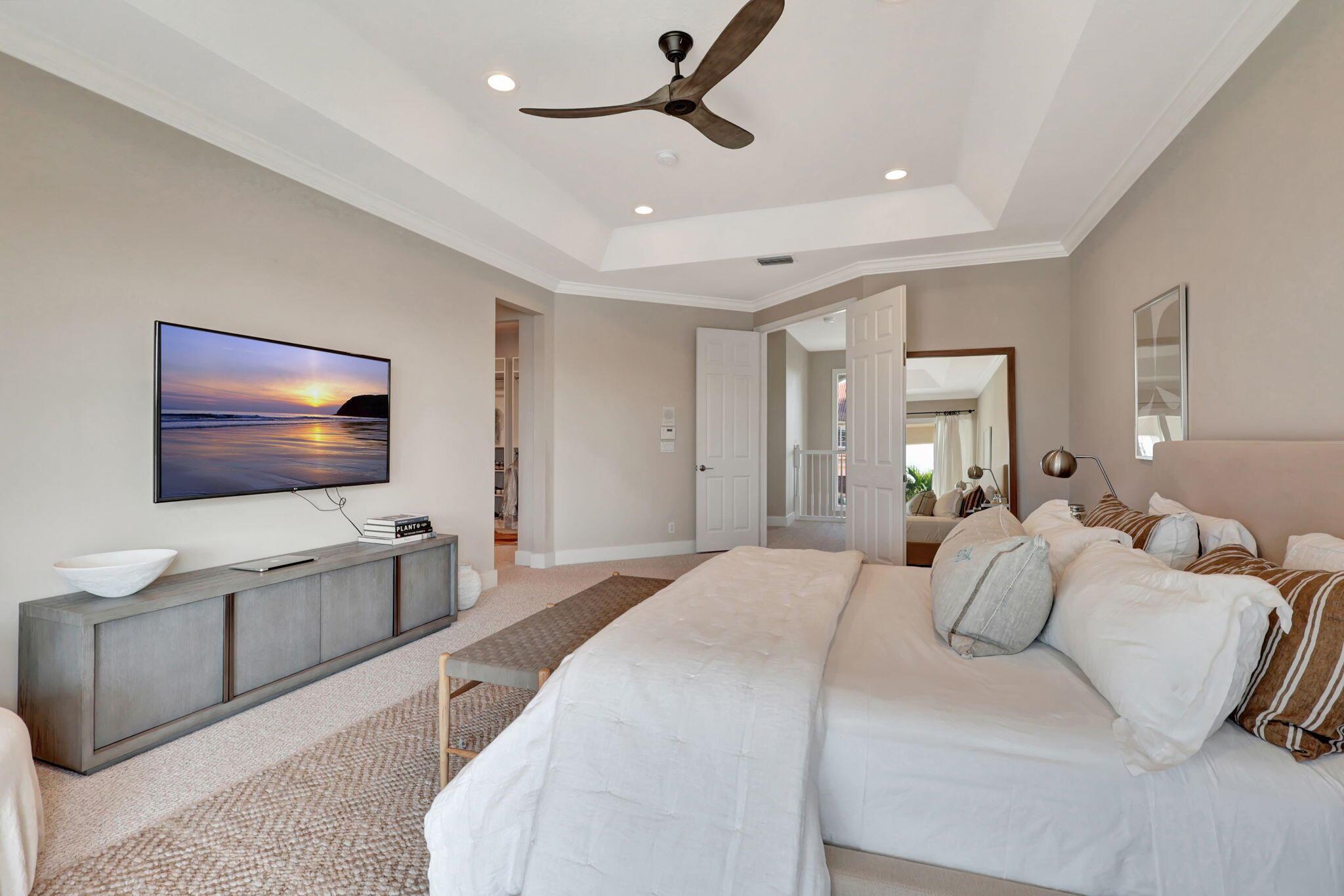 ISLES AT WELLINGTON 4 - Residential Lease