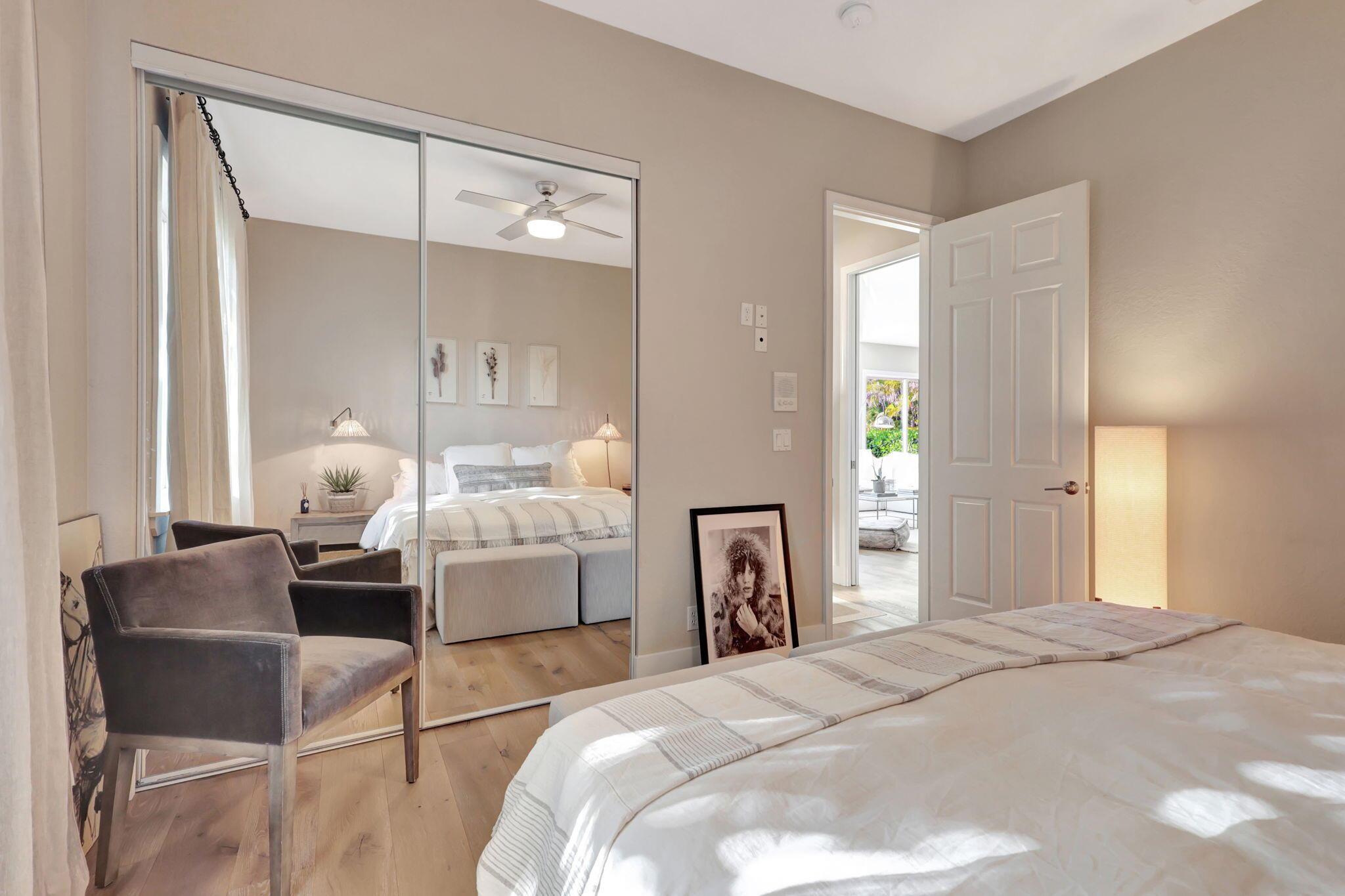 ISLES AT WELLINGTON 4 - Residential Lease