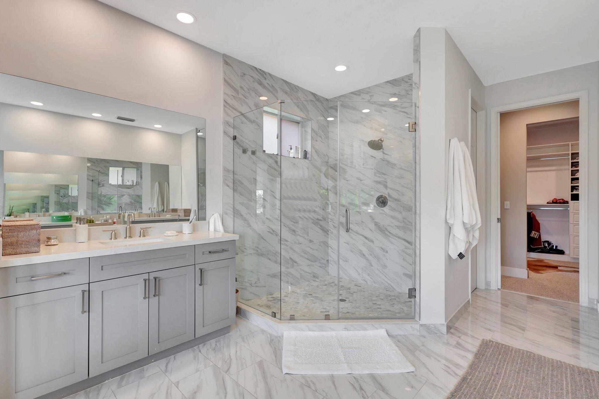 ISLES AT WELLINGTON 4 - Residential Lease