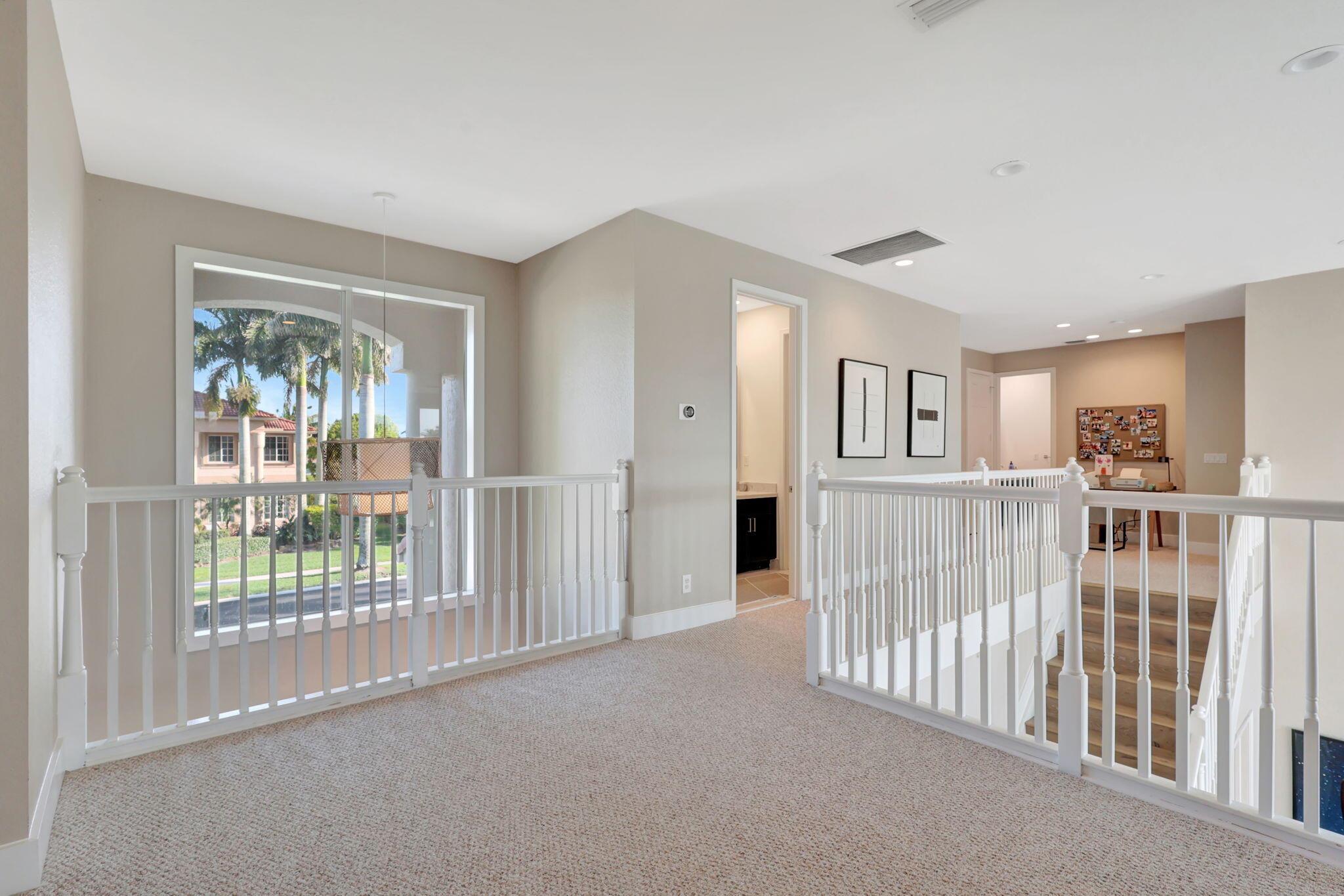 ISLES AT WELLINGTON 4 - Residential Lease