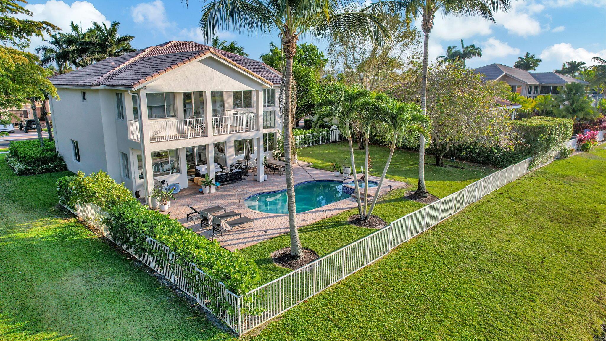 ISLES AT WELLINGTON 4 - Residential Lease