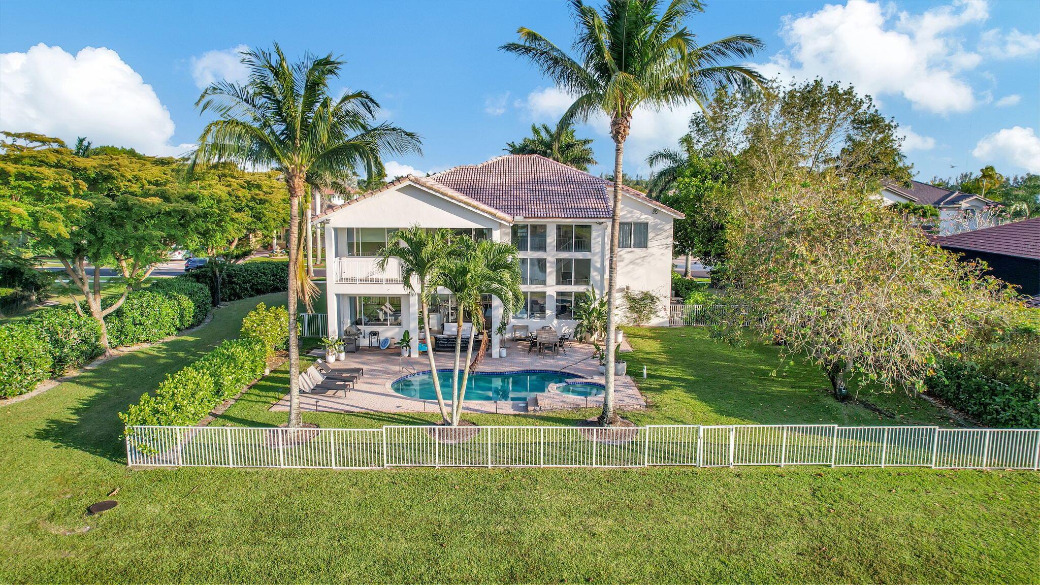 ISLES AT WELLINGTON 4 - Residential Lease