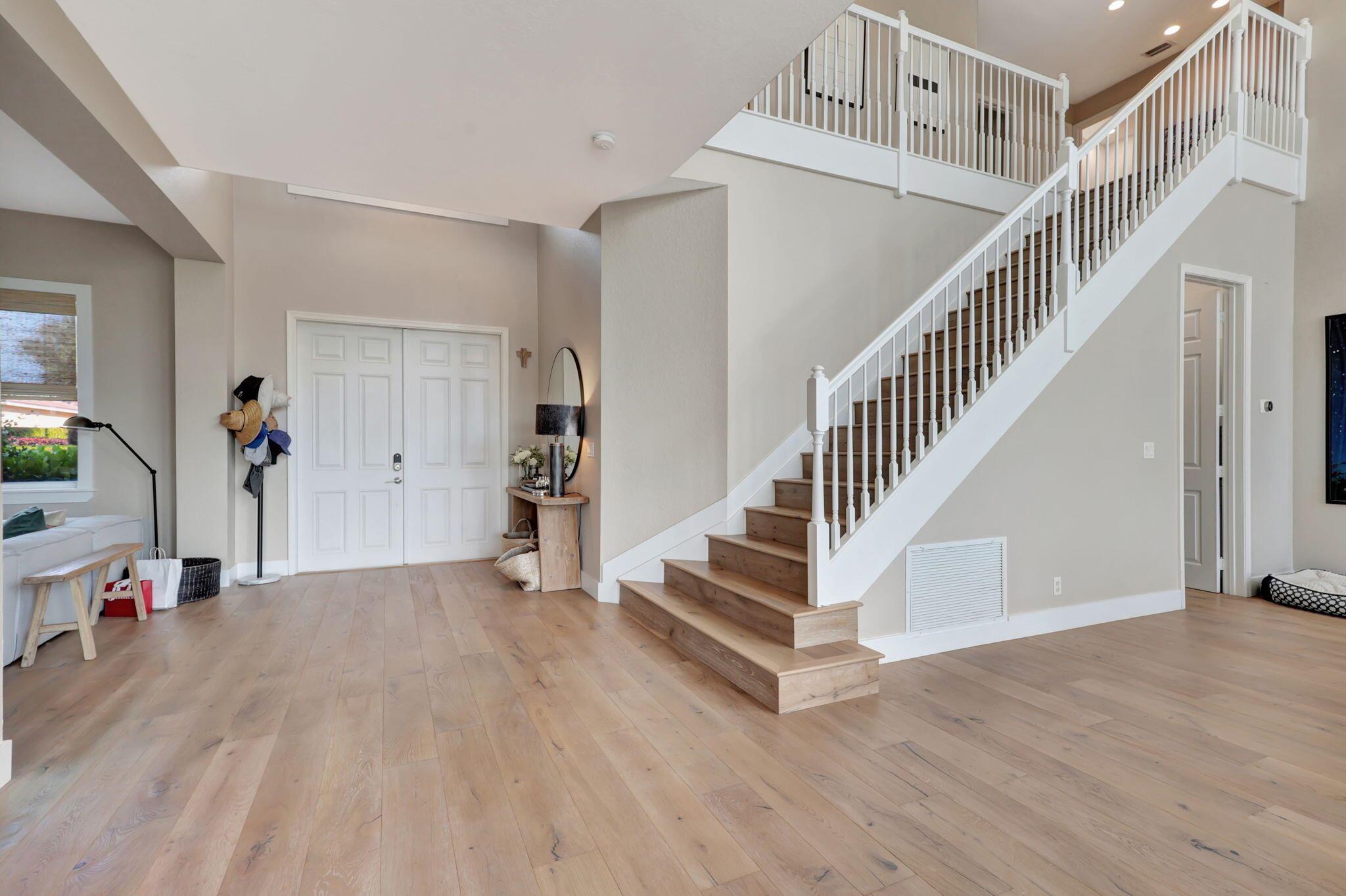 11615 Paradise Cove Lane