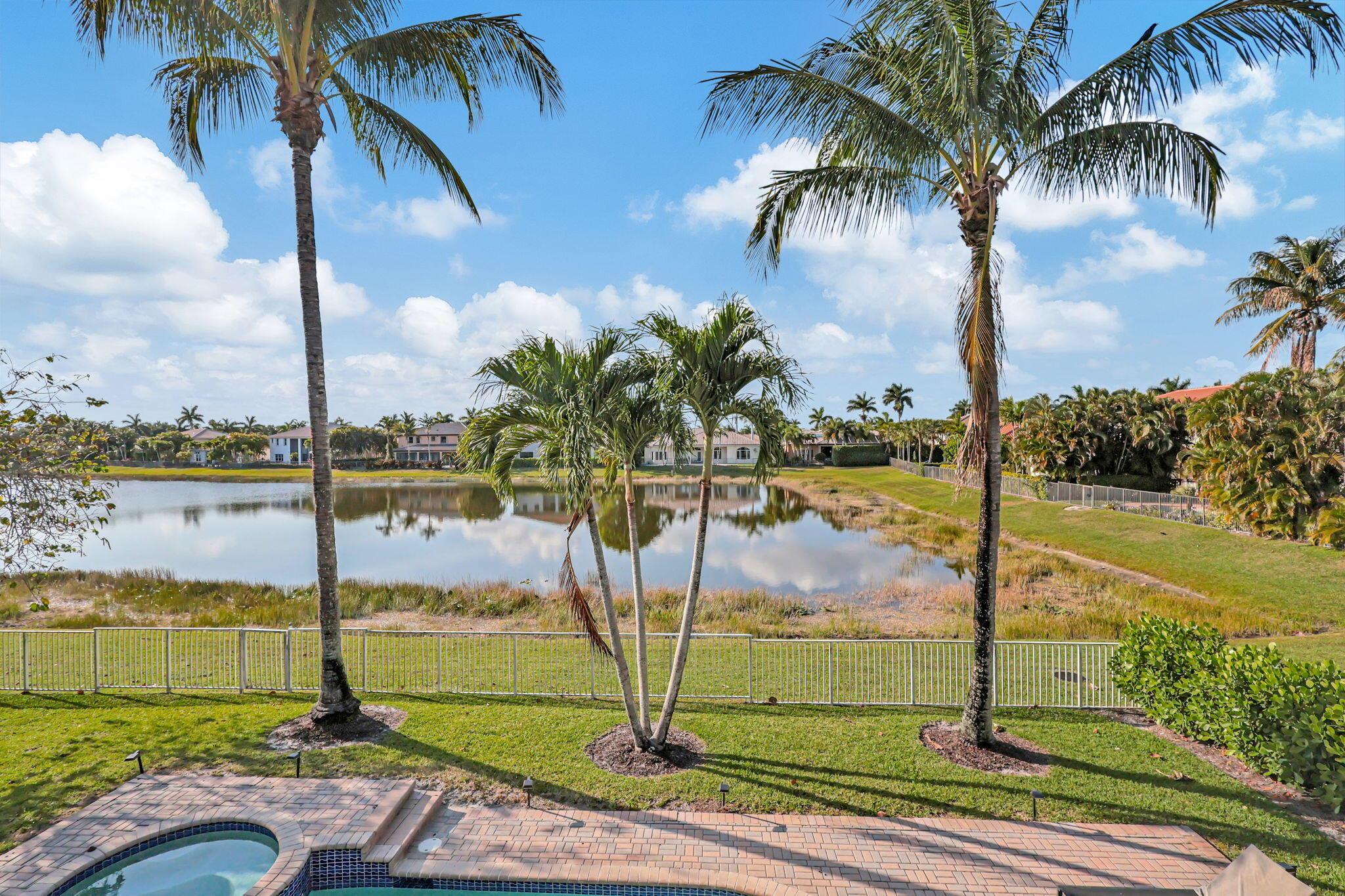 ISLES AT WELLINGTON 4 - Residential Lease