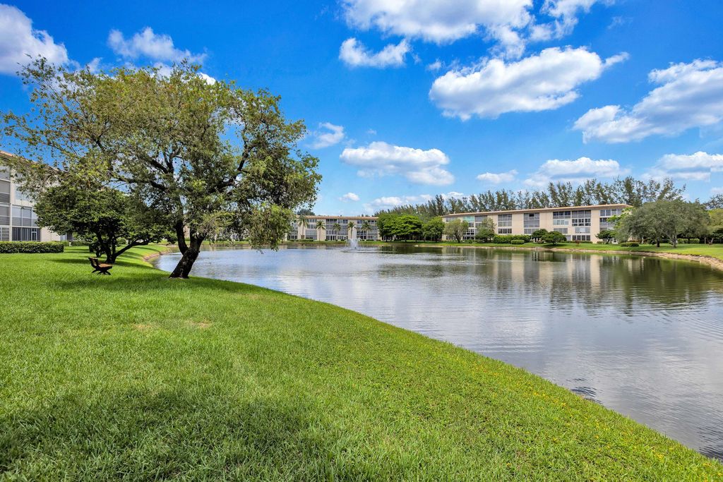 Photo of 1902 Bermuda Circle #L2, Coconut Creek, FL 33066 (MLS # B26031940)