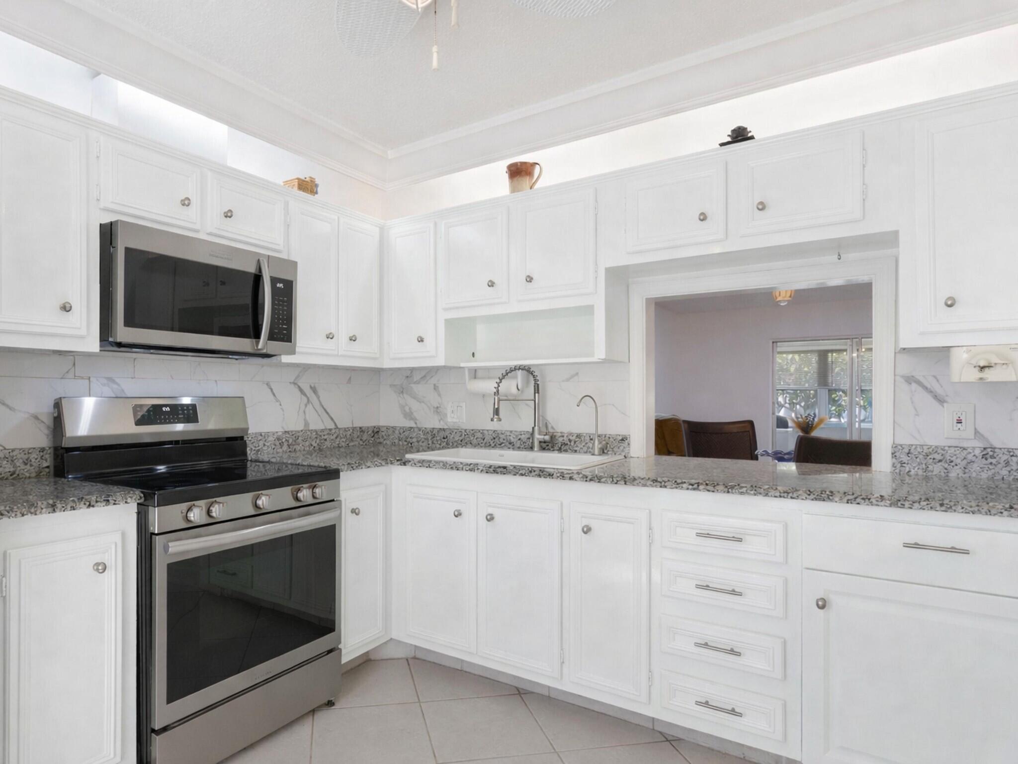 COVERED BRIDGE CONDO - Residential