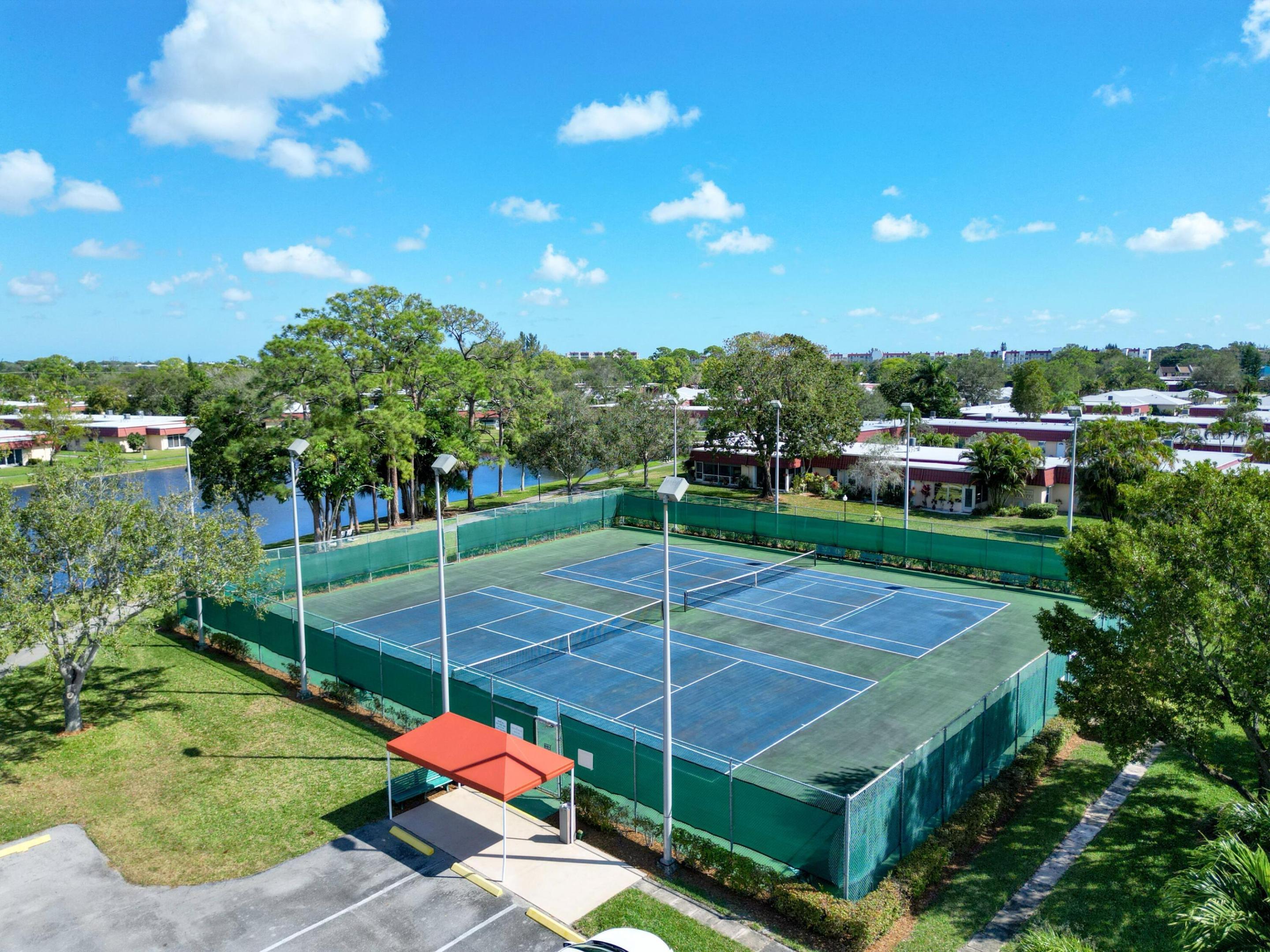 COVERED BRIDGE CONDO - Residential