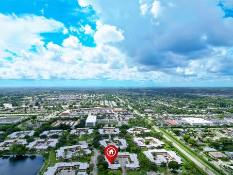 Tiny photo for 857 Worcester Lane #B, Lake Worth, FL 33467 (MLS # B26007859)