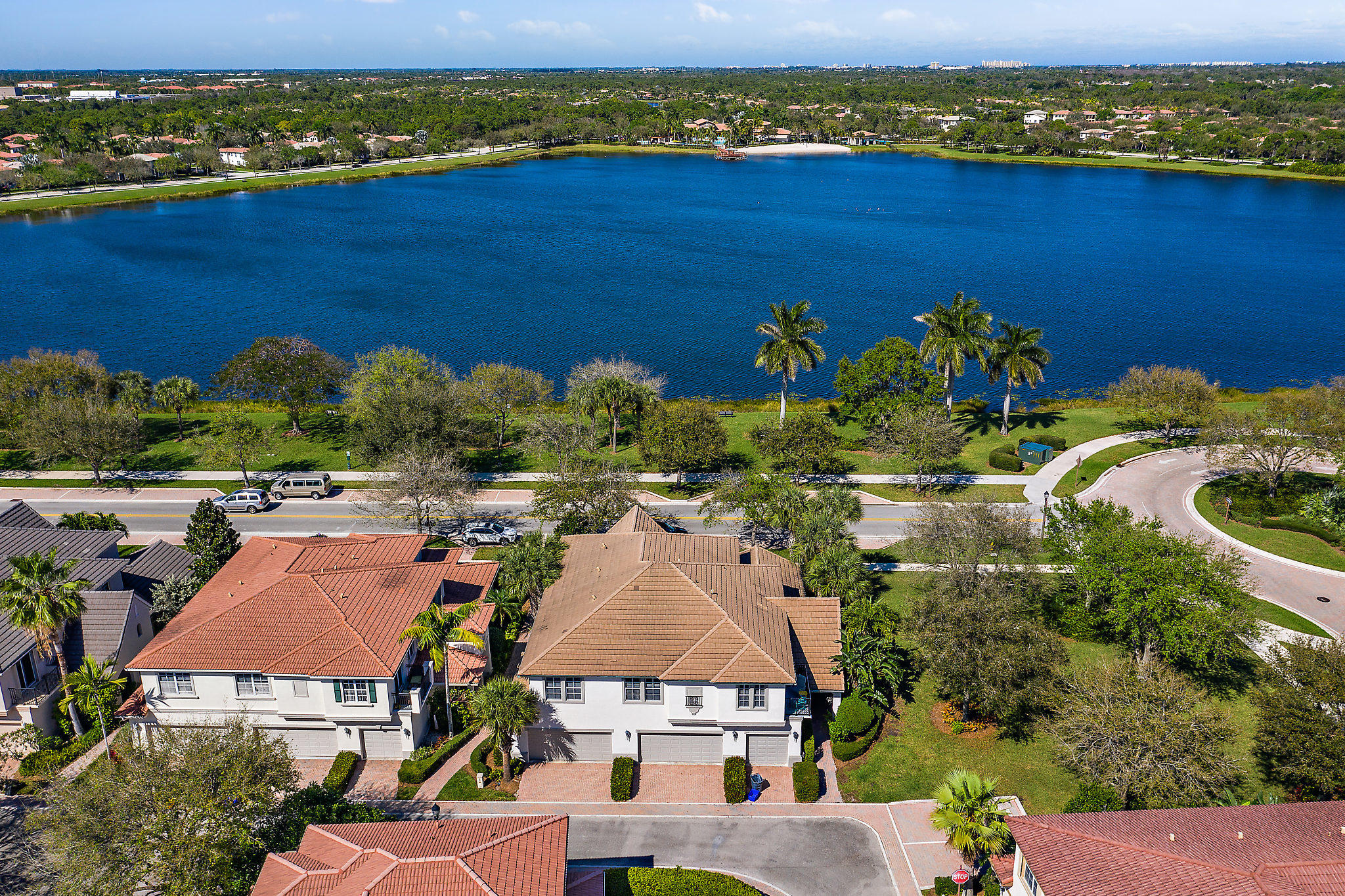 MANSIONS AT EVERGRENE WEST CONDO - Residential Lease