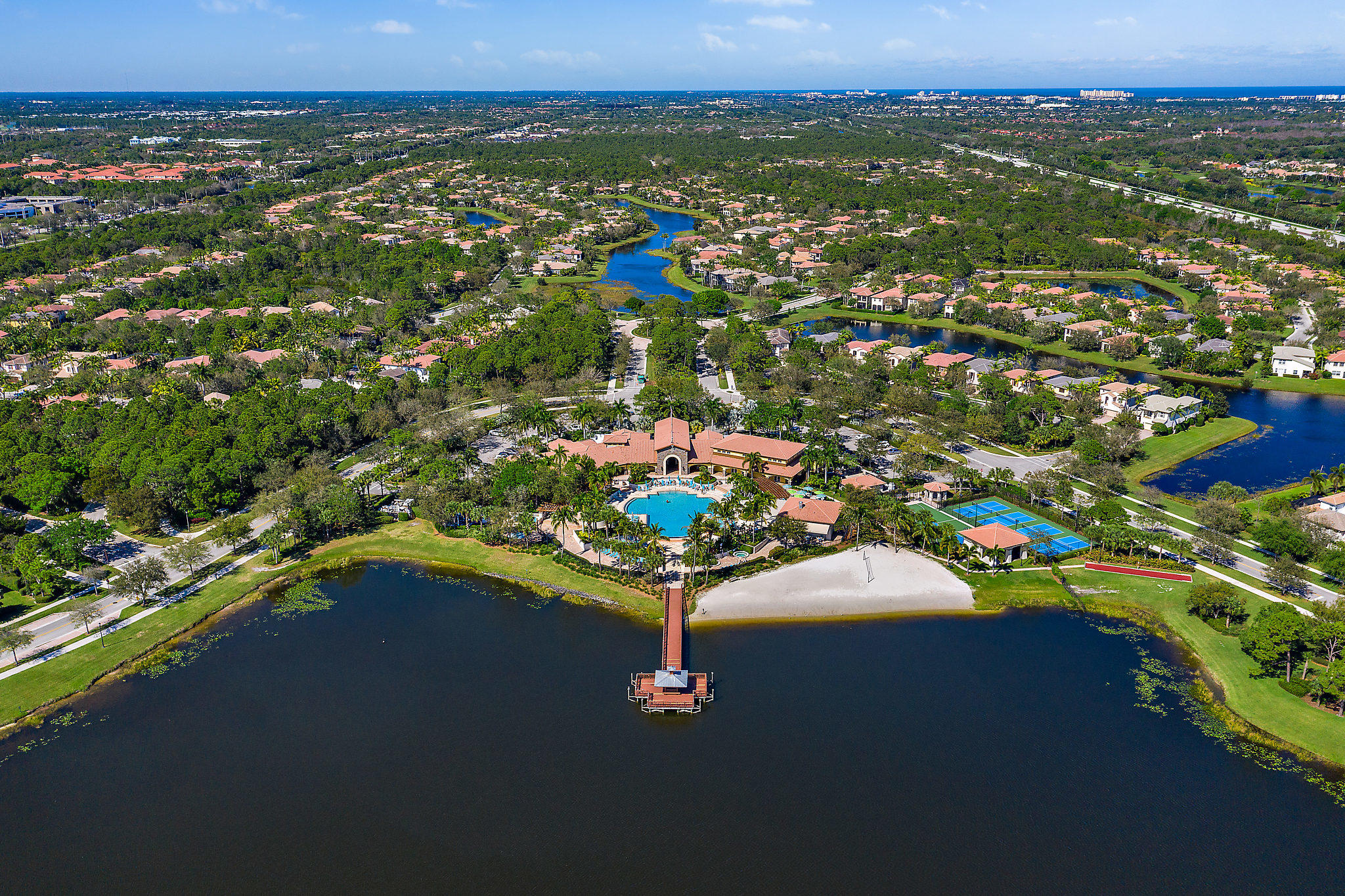 MANSIONS AT EVERGRENE WEST CONDO - Residential Lease