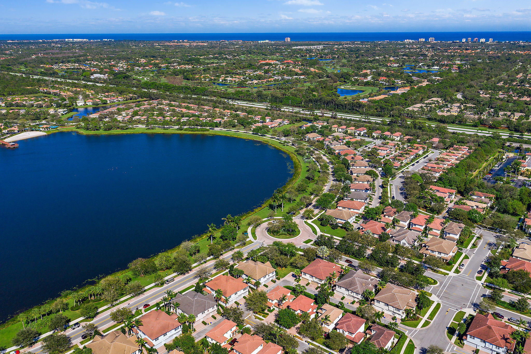 MANSIONS AT EVERGRENE WEST CONDO - Residential Lease