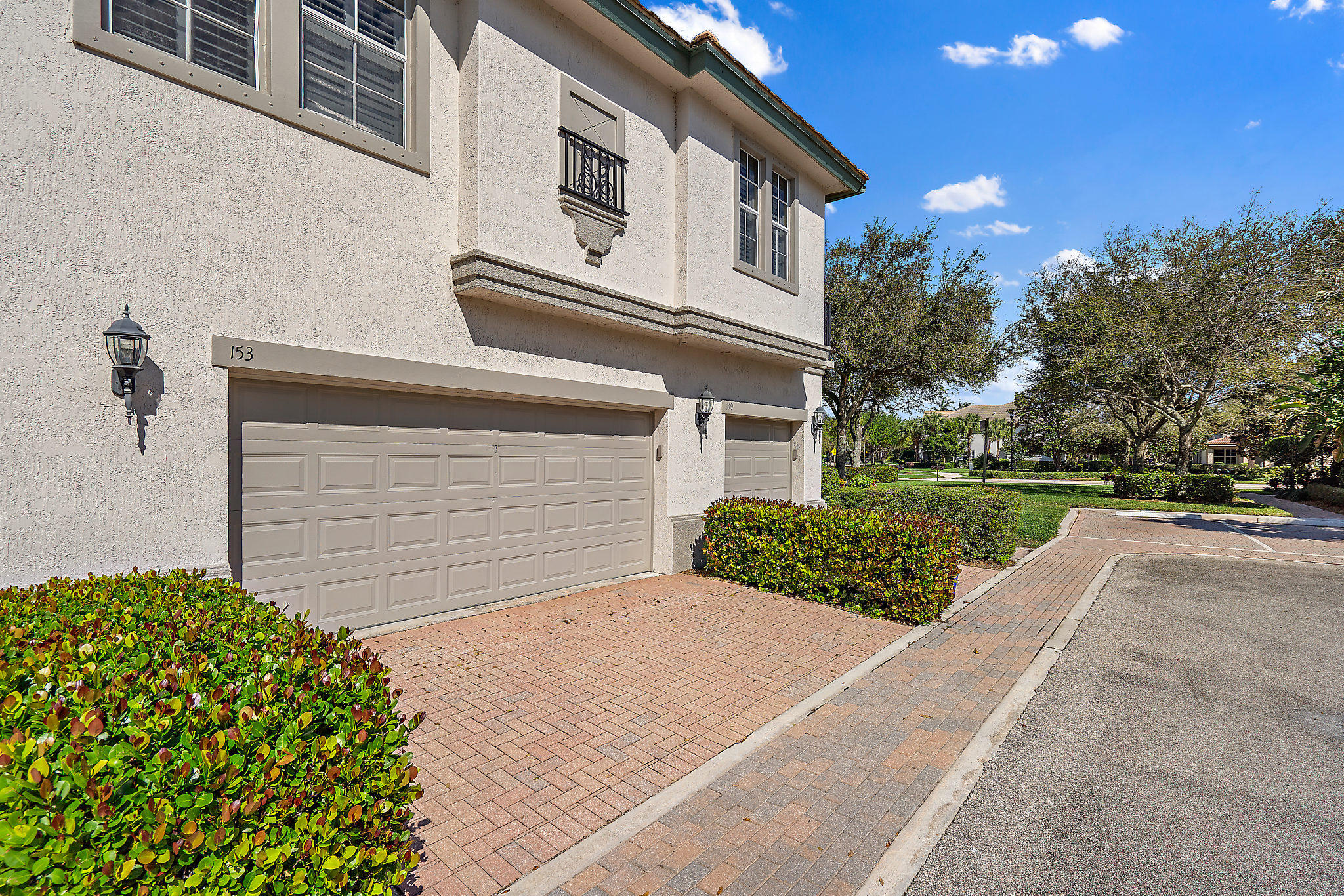 MANSIONS AT EVERGRENE WEST CONDO - Residential Lease