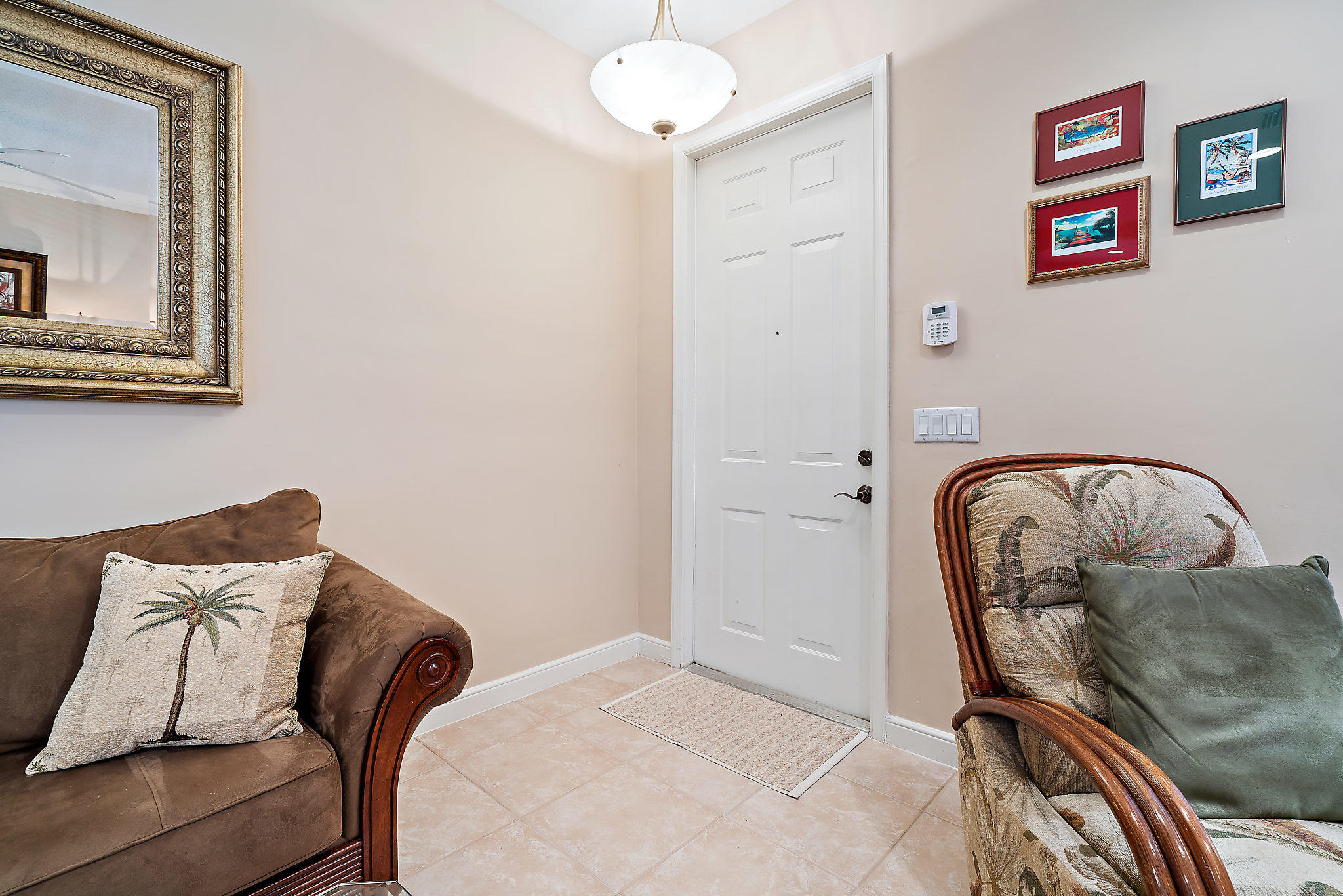 MANSIONS AT EVERGRENE WEST CONDO - Residential Lease