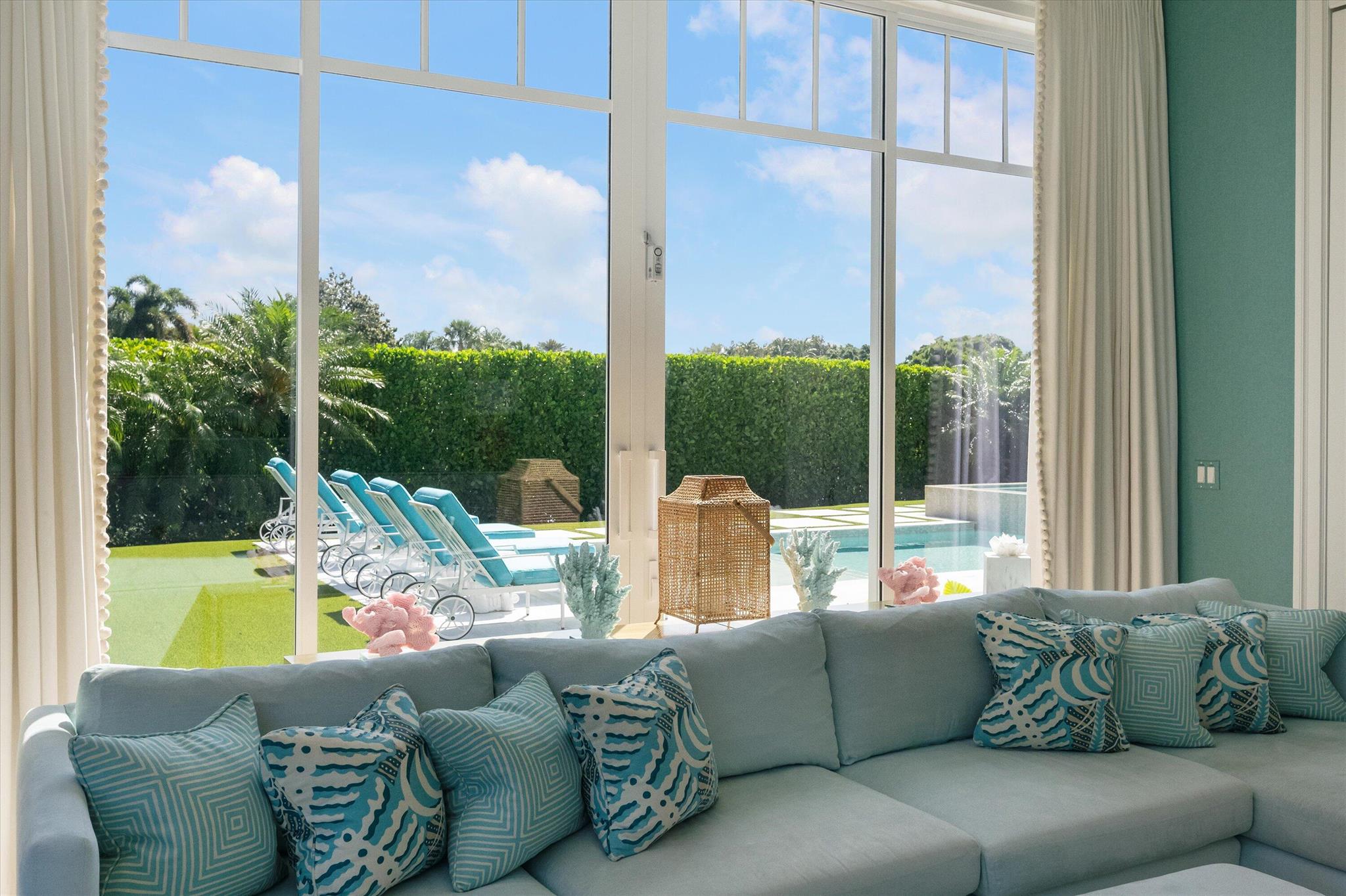 LOXAHATCHEE CLUB AT MAPLE - Residential