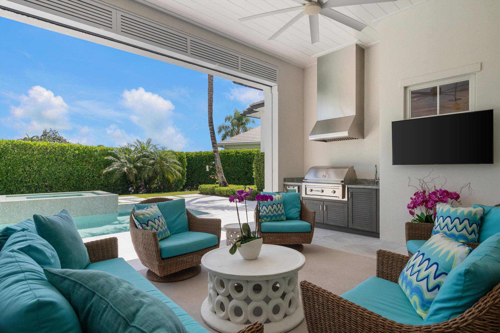 LOXAHATCHEE CLUB AT MAPLE - Residential