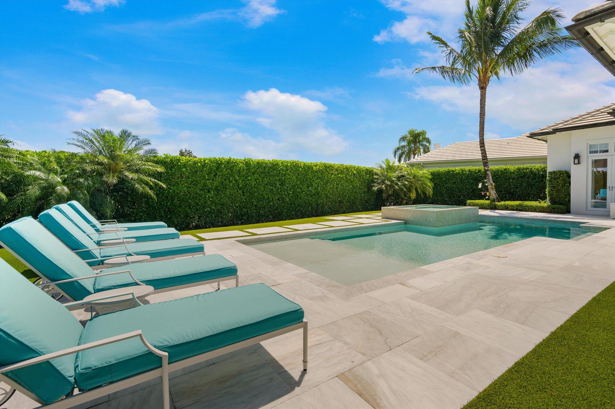 LOXAHATCHEE CLUB AT MAPLE - Residential