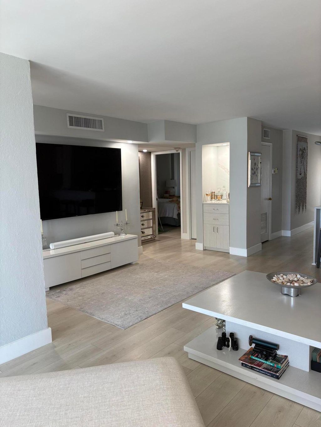 Photo of 2200 NE 33rd Avenue #14j, Fort Lauderdale, FL 33305 (MLS # B26022984)