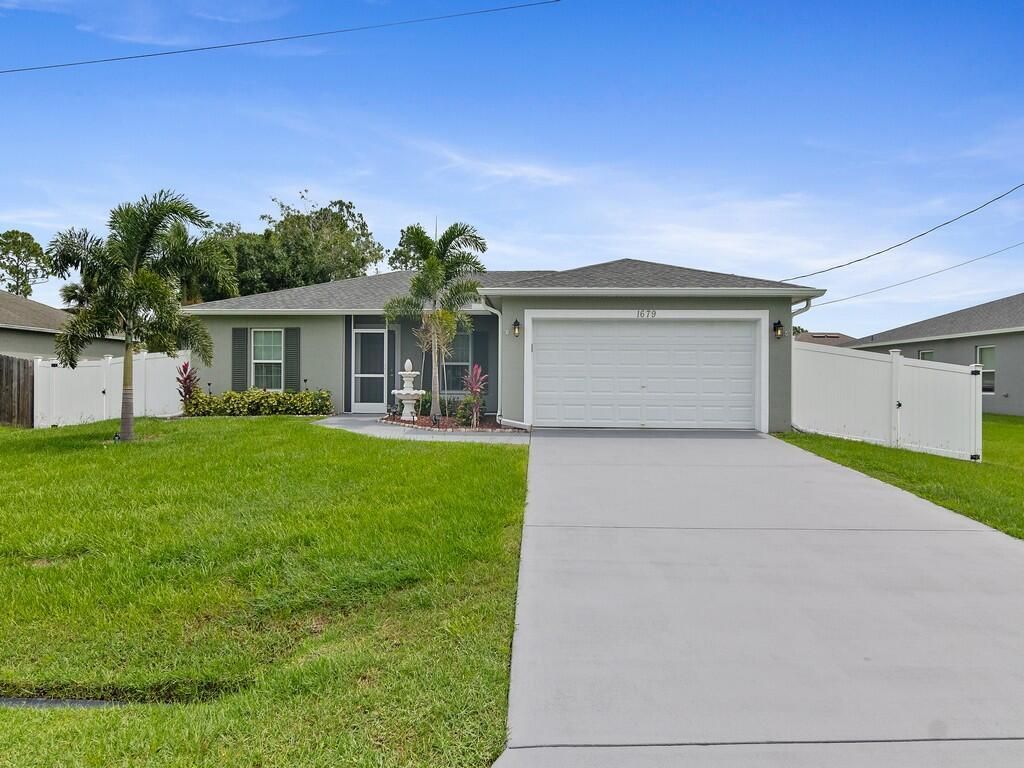 Photo of 1679 SW La Gorce Avenue, Port St Lucie, FL 34953 (MLS # R10898098)