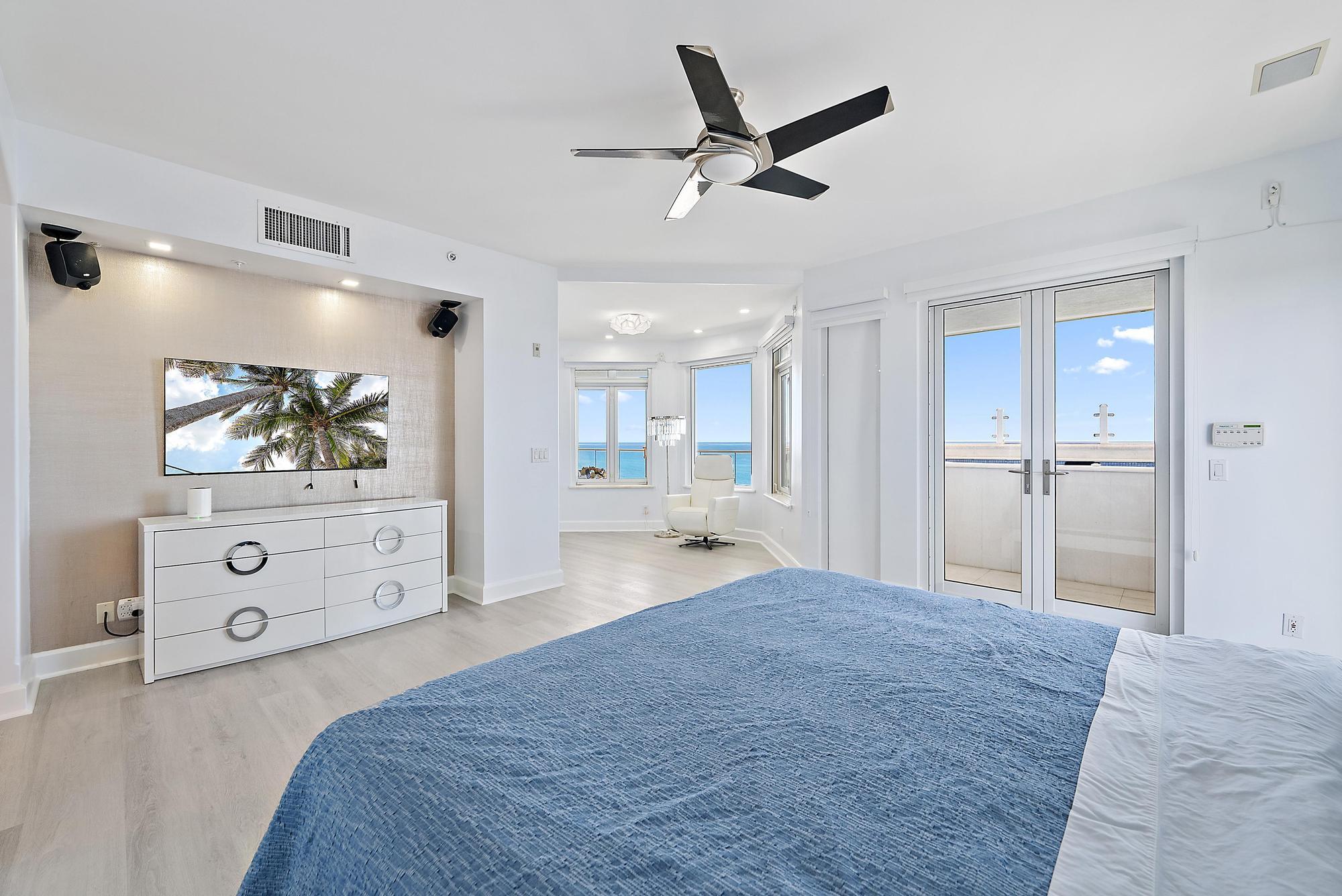 ATHENA CONDO - Residential