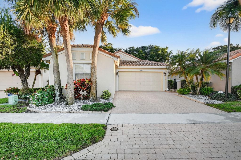 Photo of 7398 Granville Avenue, Boynton Beach, FL 33437 (MLS # R11159254)