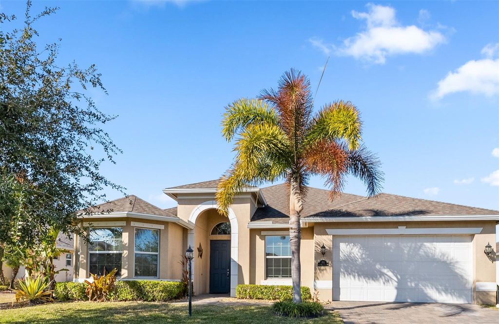 Photo of 765 Fortunella Circle, Vero Beach, FL 32968 (MLS # F10549528)