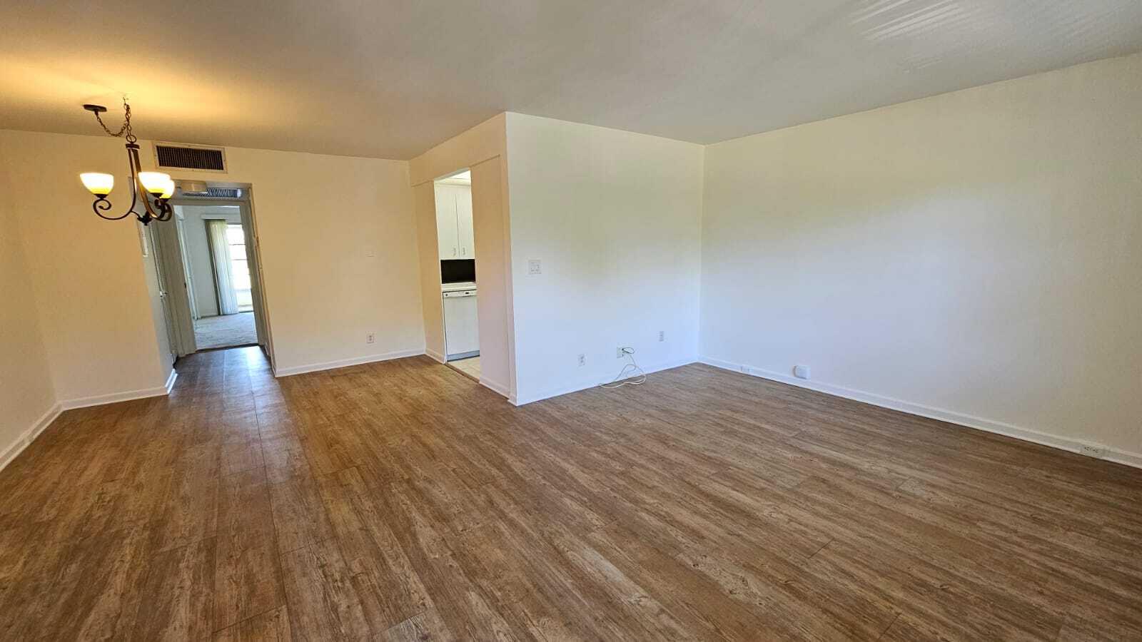 2905 Victoria Place D3