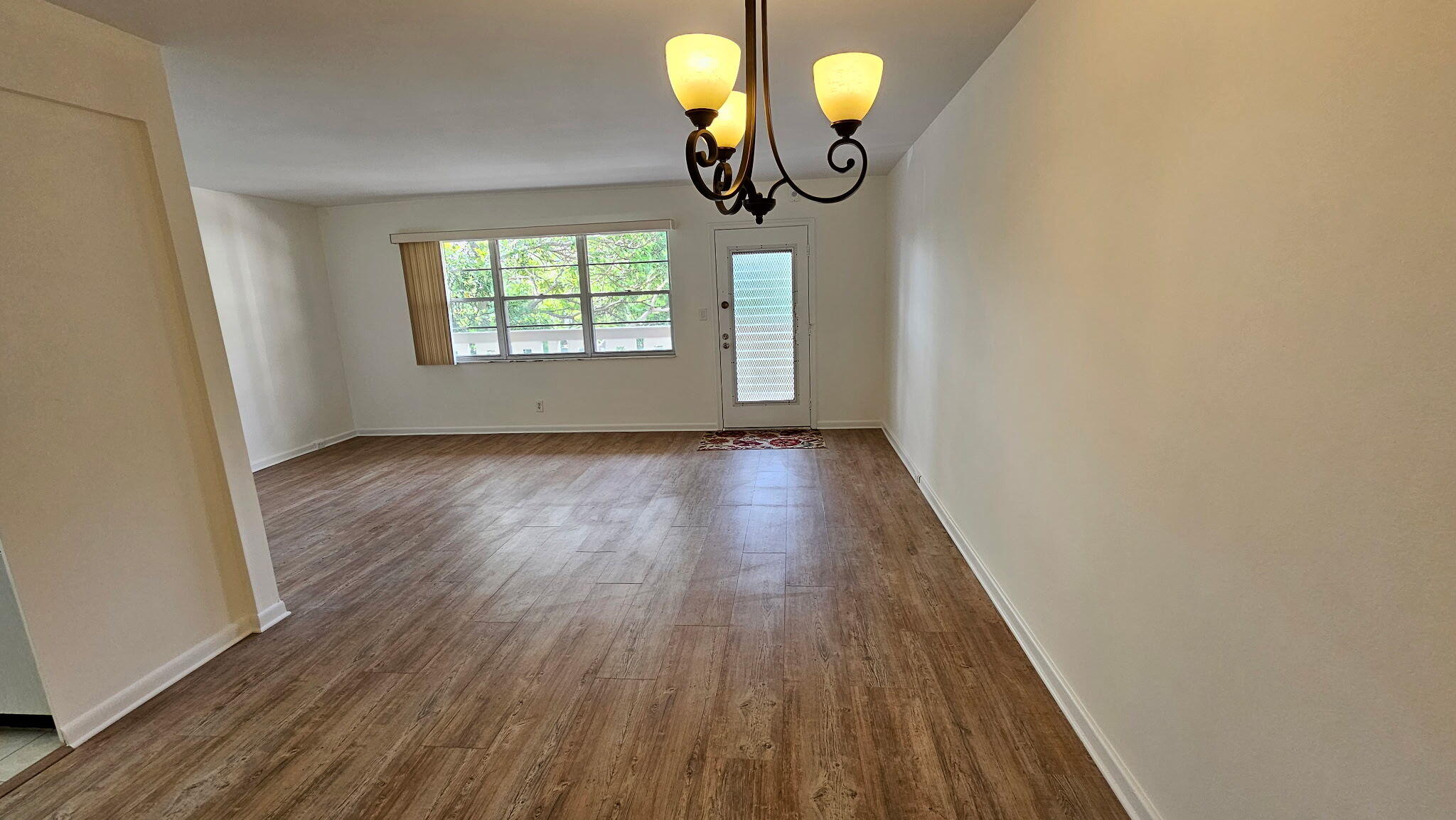 2905 Victoria Place D3