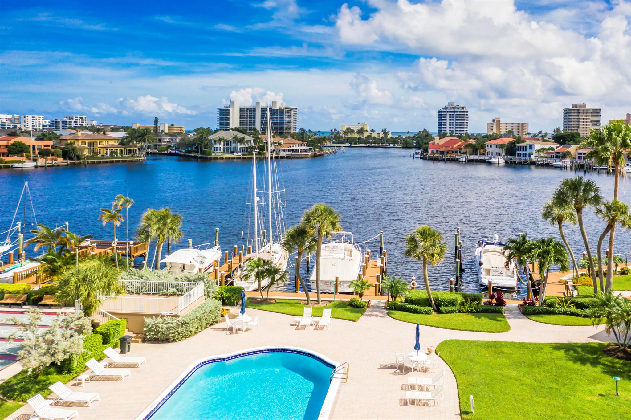 TROPIC HARBOR - Residential